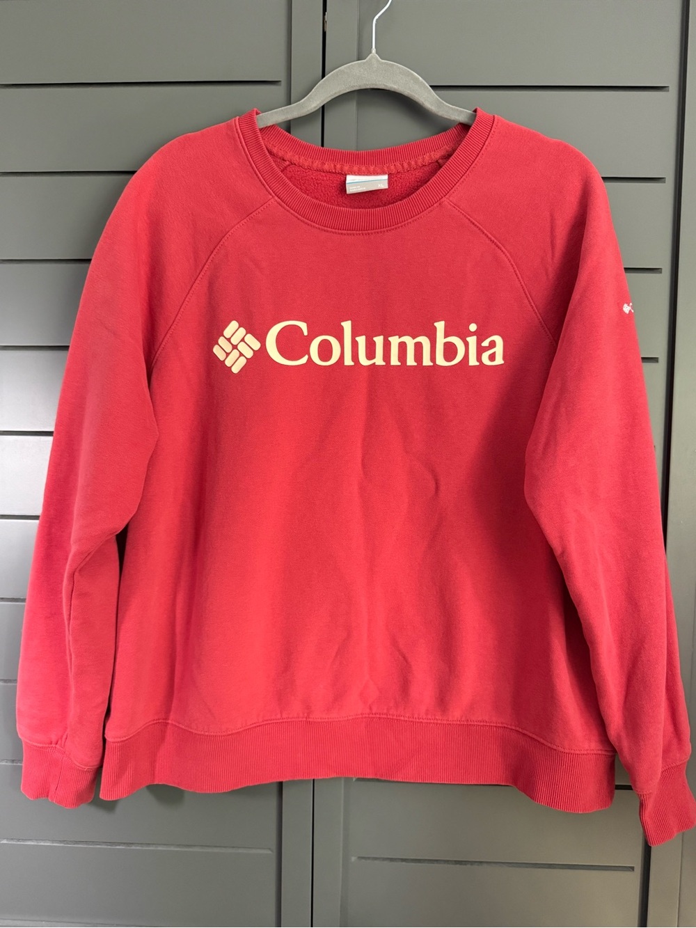 Columbia Women's Coral-Red Logo Crewneck Sweatshirt